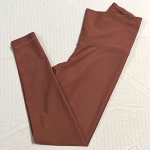 Old Navy Medium High Waisted Powersoft leggings